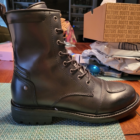 Riding Boots - Picture 2 of 7